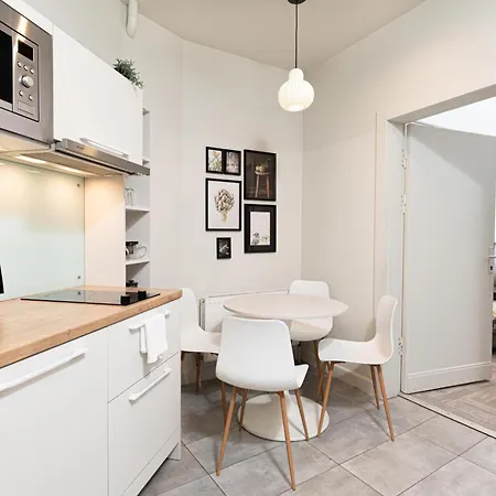 Dandelion Stabu Апартаменты *