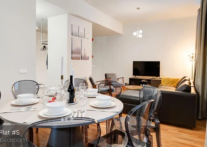 Dandelion Stabu Apartment